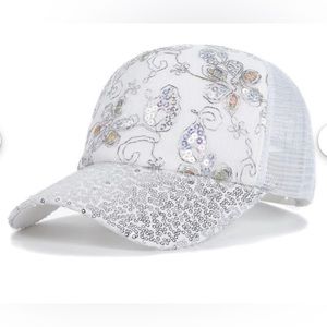 🌸.  #663.   Sequin fashion Cap